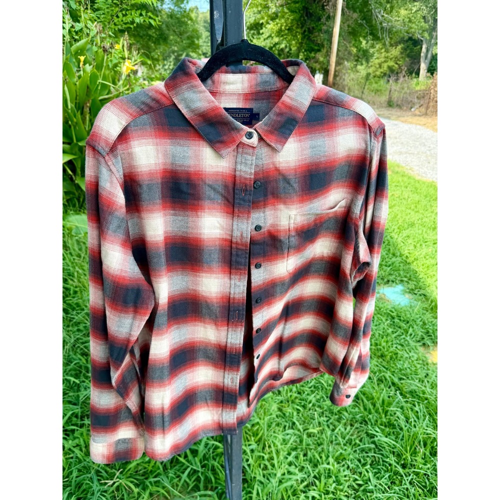 Pendleton Womens Red Black Plaid Cotton Flannel Button Down Shirt Large RN29885